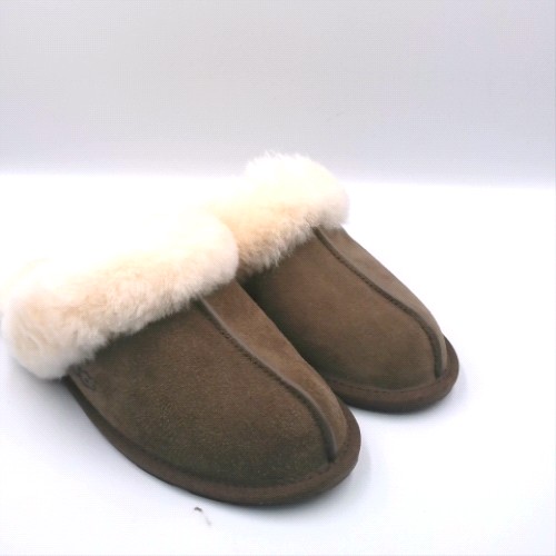 UGG Brown scuffette ii slippers UGG scuffette ii 2