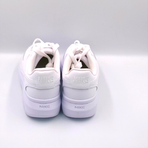 Nike court vision alta 3