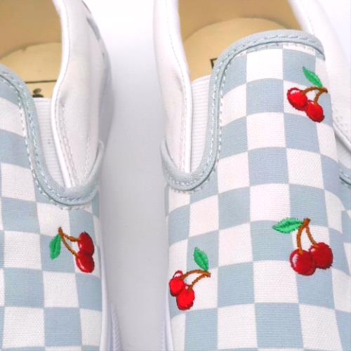 Vans White & Blue classic slip-on trainers Vans classic slip-on 3