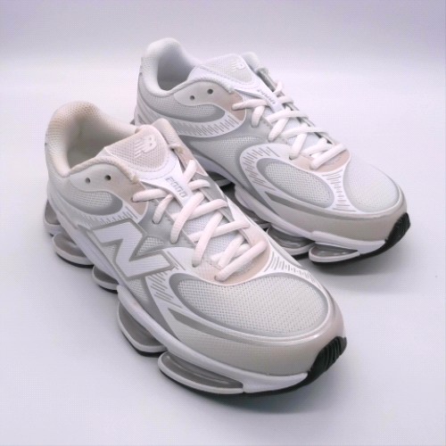 New Balance White abzorb 2000 trainers New Balance abzorb 2000 2