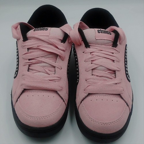 Etnies Pale Pink kingpin trainers Etnies kingpin 1
