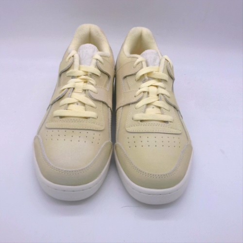 Reebok Pale Yellow workout plus trainers Reebok workout plus 1