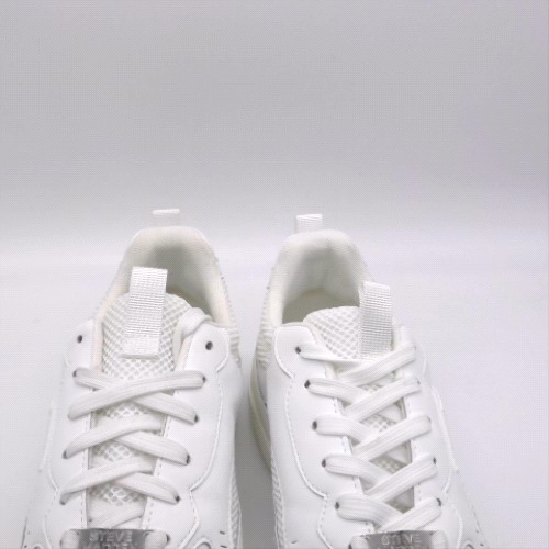Steve Madden White premio tonal trainers Steve Madden premio tonal 2