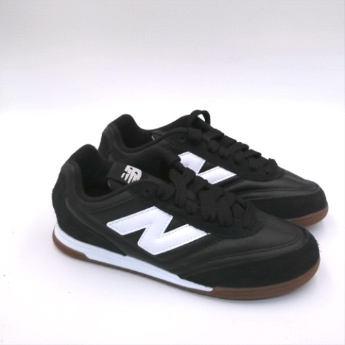 New Balance Black & White rc42 trainers New Balance rc42 2