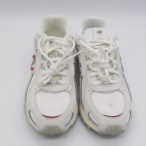 New Balance Off-White Multi 204l trainers New Balance 204l 1