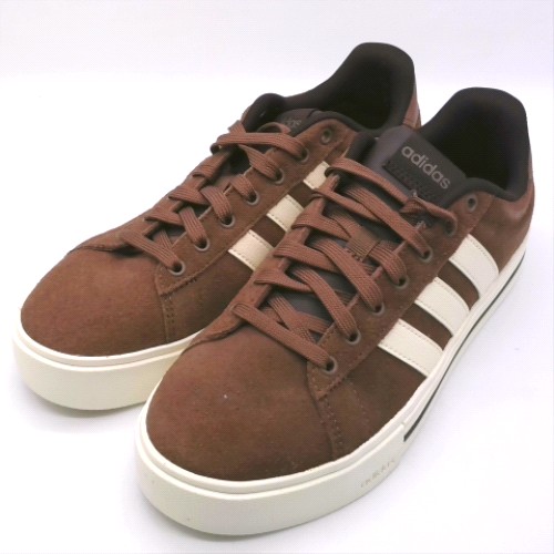 adidas daily 4.0 3