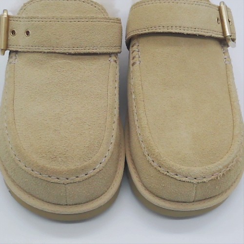 UGG Beige goldenstar evelina clog slippers UGG goldenstar evelina clog 2
