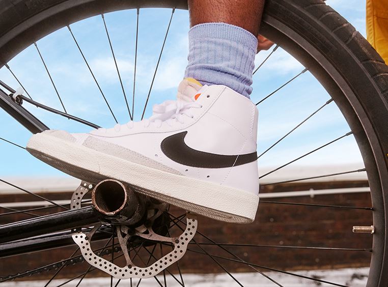 Shop Nike at schuh