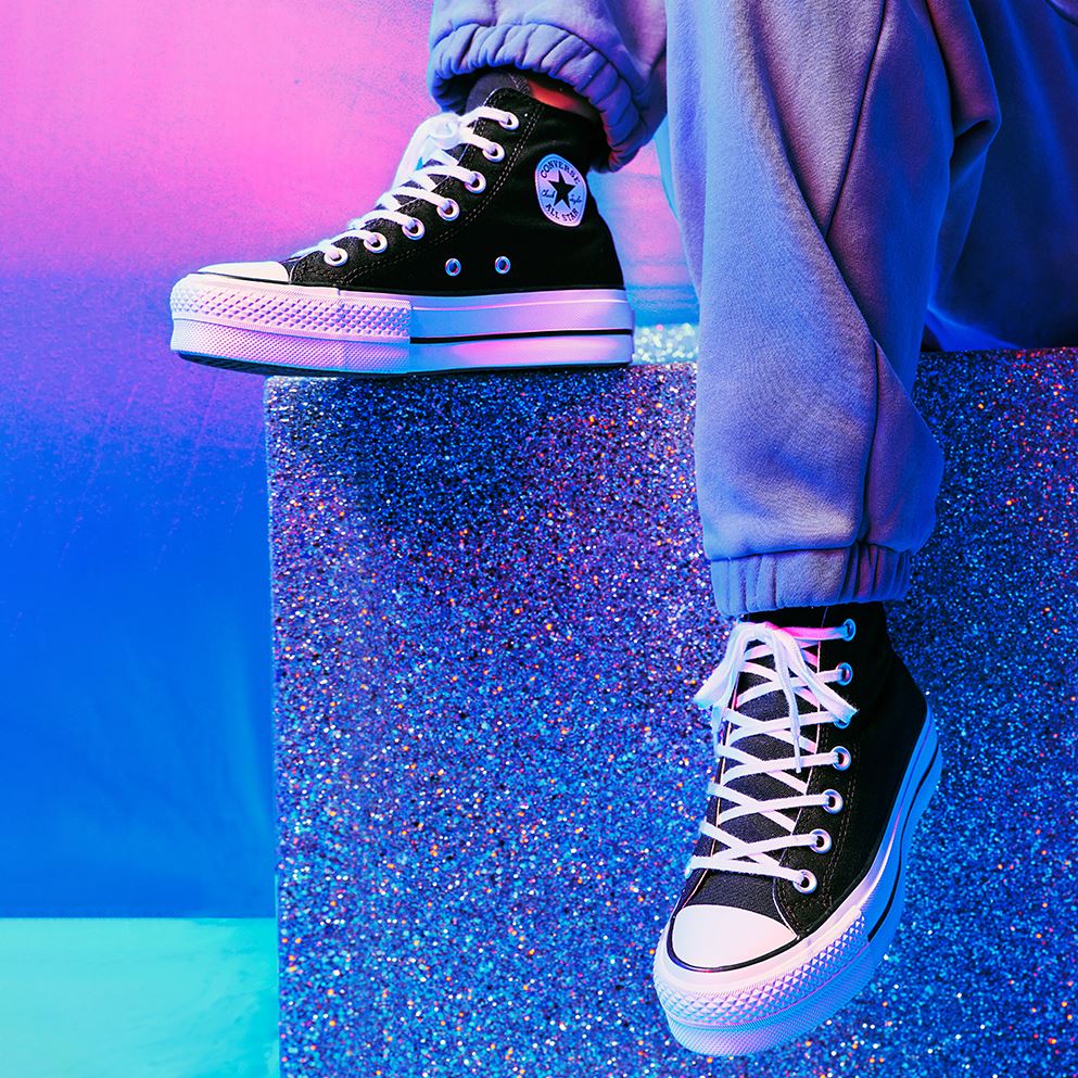 Shop Converse at schuh