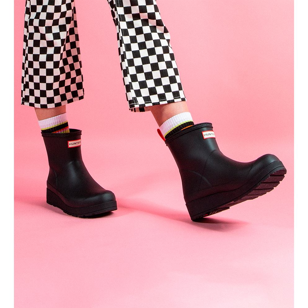 Shoppe unsere ganze Auswahl an Hunter für Damen und Herren inkl. dem Original Play Short bei schuh