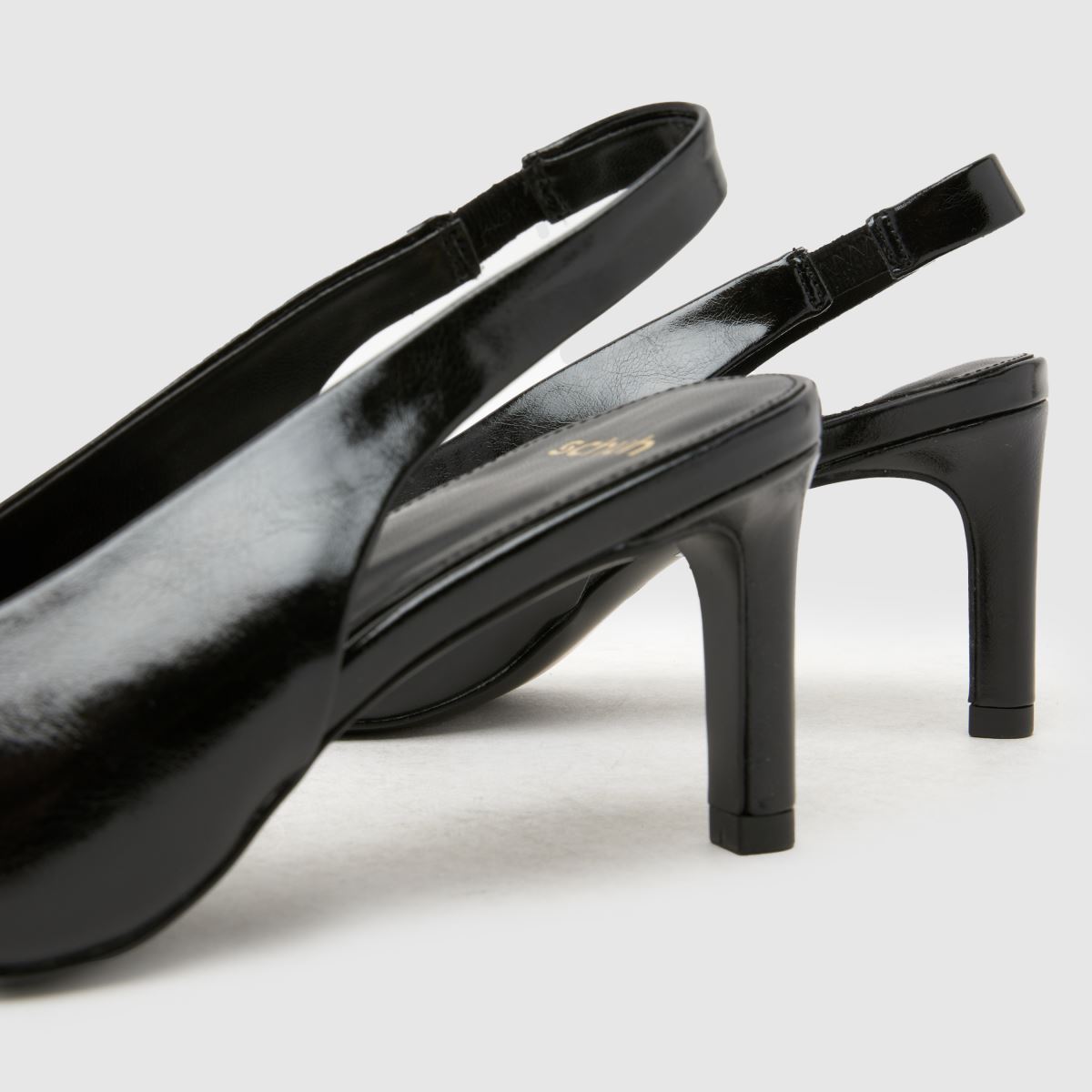 schuh Seoul Round Toe Court in Black schuh Seoul Round Toe Court 7