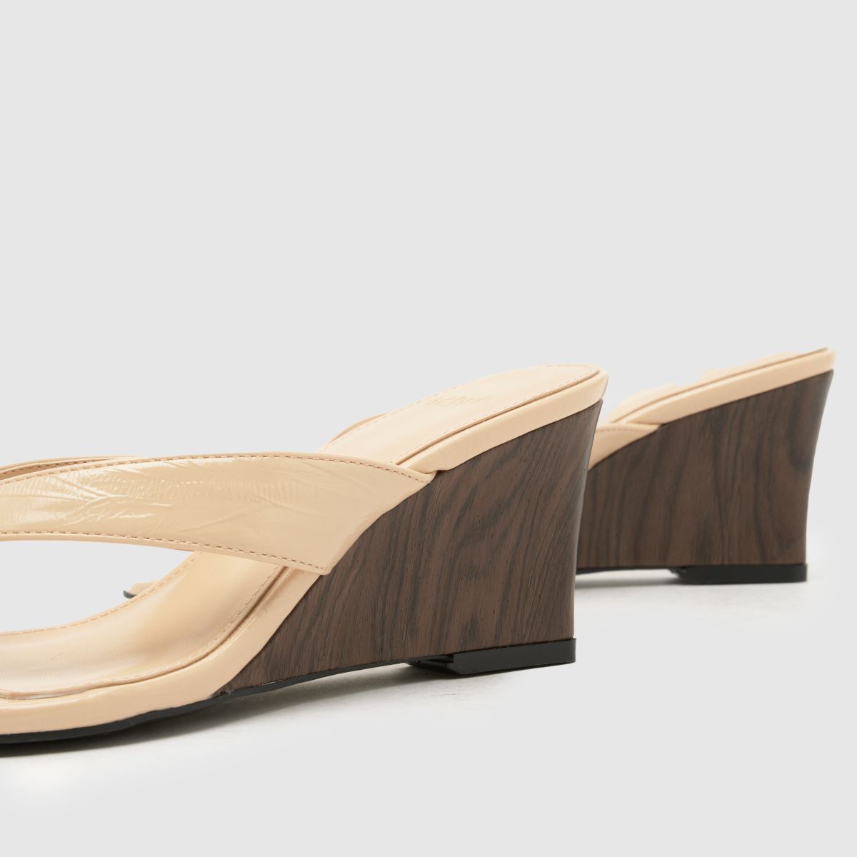schuh Solomon Wedge Toe Post in Natural schuh Solomon Wedge Toe Post 7