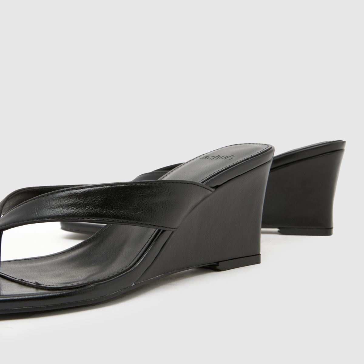 schuh Solomon Wedge Toe Post in Black schuh Solomon Wedge Toe Post 7