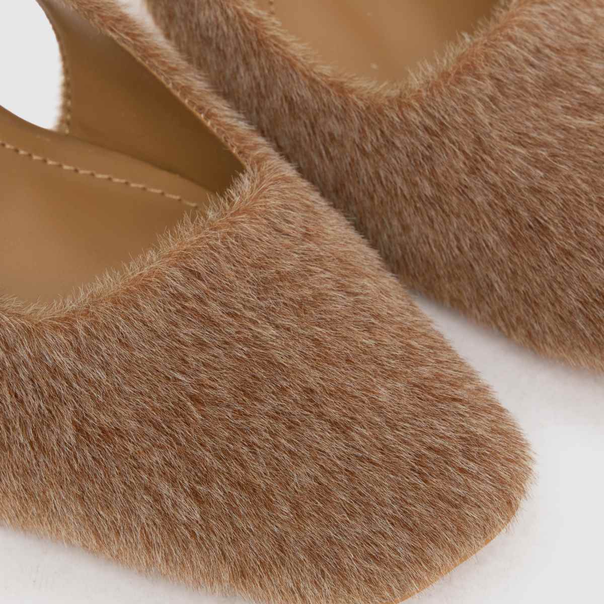 SIMMI Dorothy Kitten in Brown SIMMI Dorothy Kitten 4