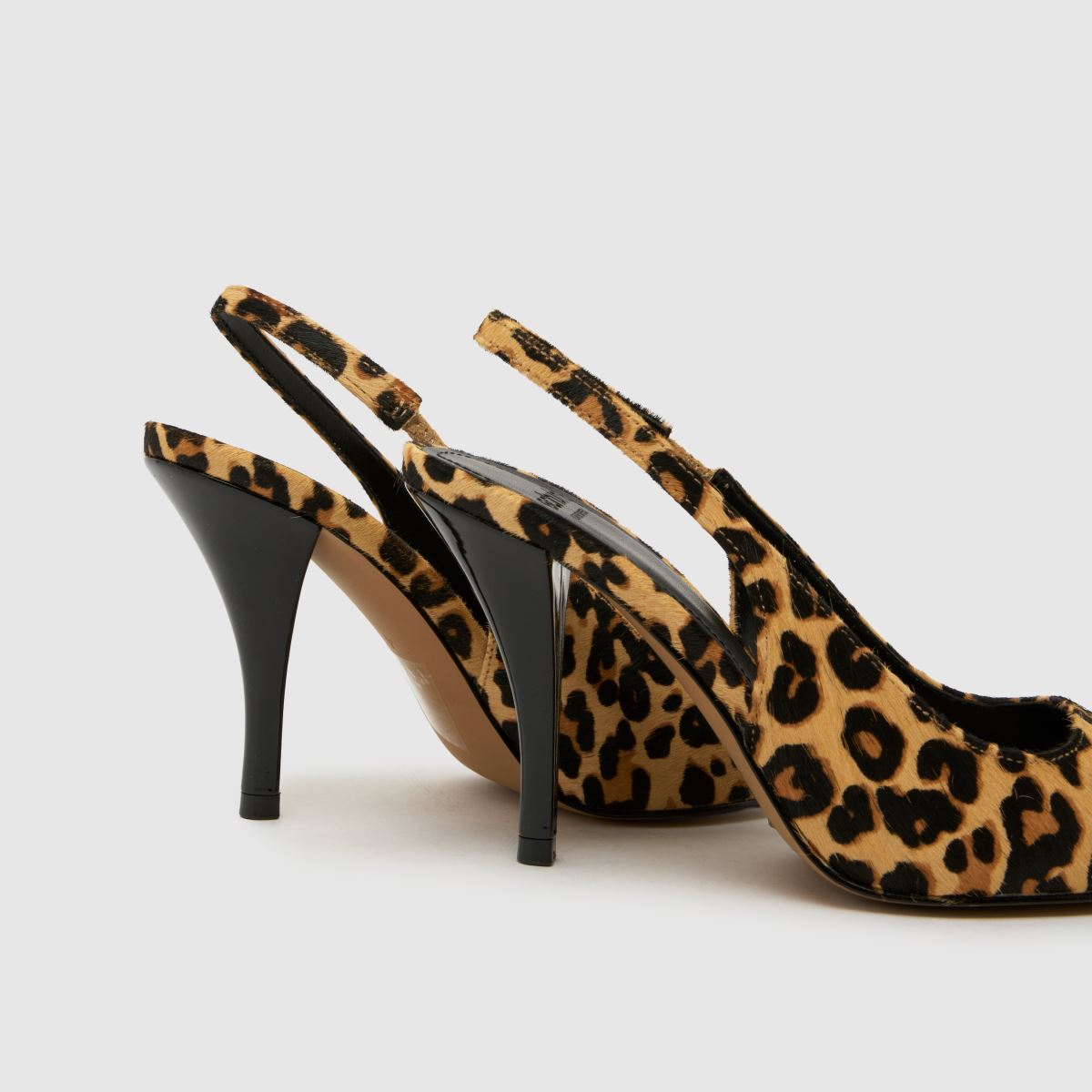 schuh Sophia Court in Black & Brown schuh Sophia Court 7