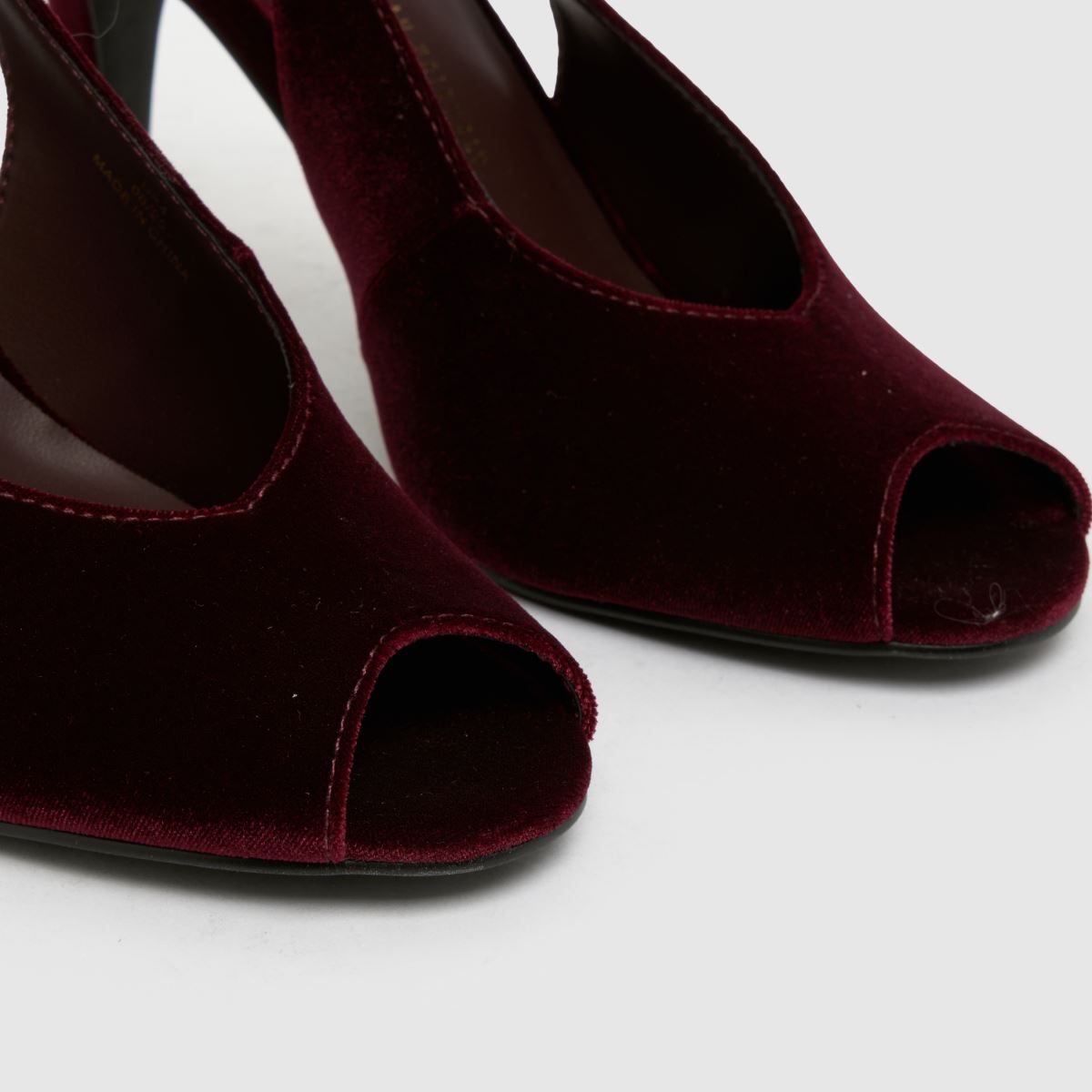 schuh Scottie Peep Toe in Red schuh Scottie Peep Toe 4