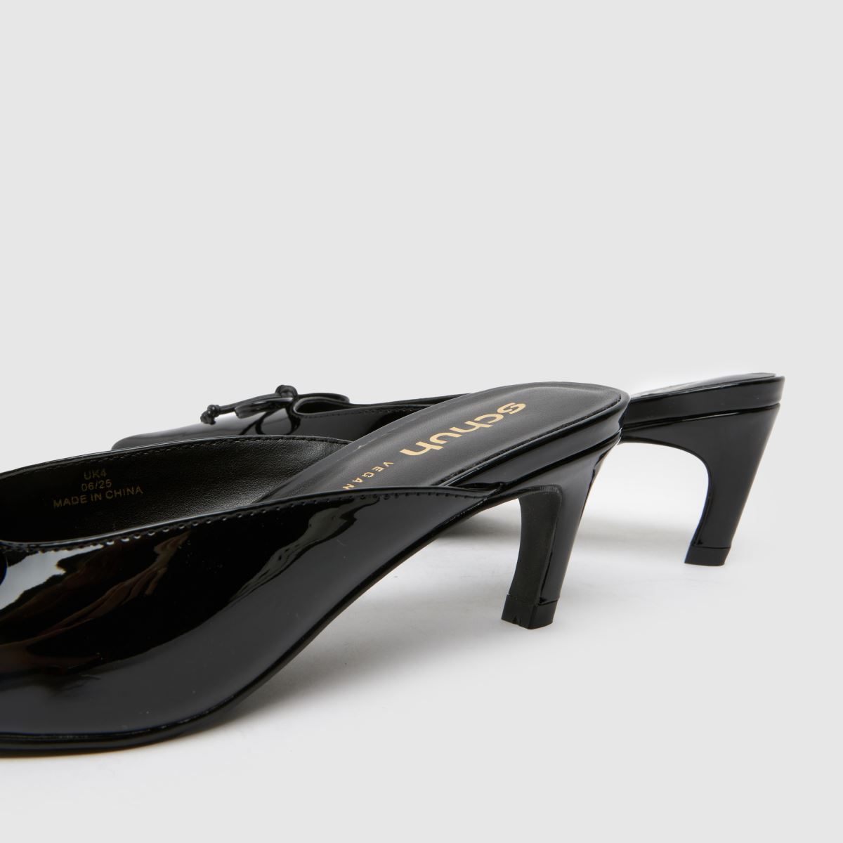 schuh Salma Point Mule Court in Black schuh Salma Point Mule Court 7