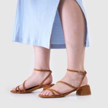 schuh Sander Strappy Block,2 of 4