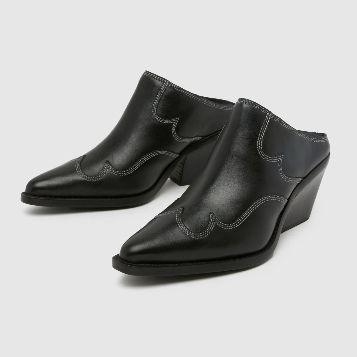 schuh Saylor Western Mule in Black schuh Saylor Western Mule 4