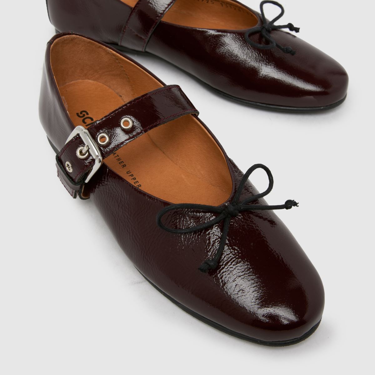 schuh Lucinda Leather Ballerina in Burgundy schuh Lucinda Leather Ballerina 4