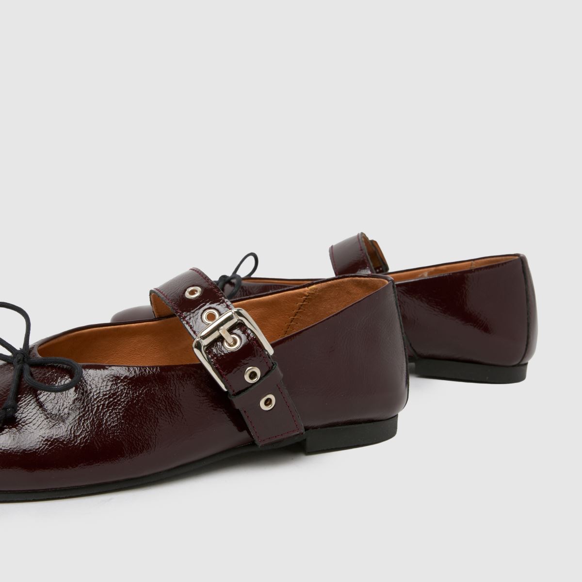 schuh Lucinda Leather Ballerina in Burgundy schuh Lucinda Leather Ballerina 7