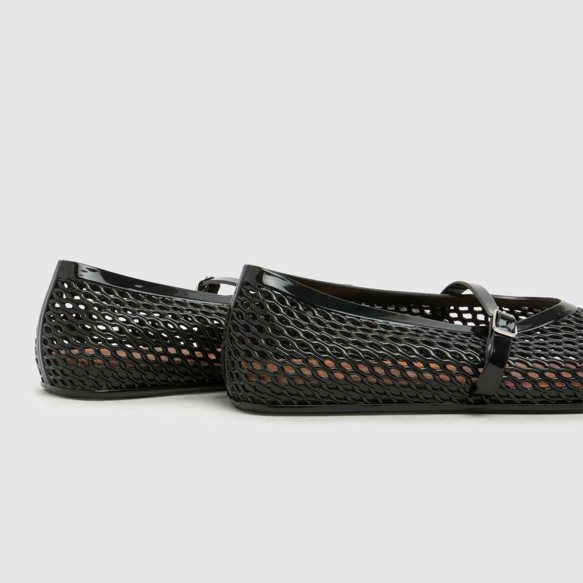 schuh Larkin Jelly Mary Jane in Black schuh Larkin Jelly Mary Jane 7