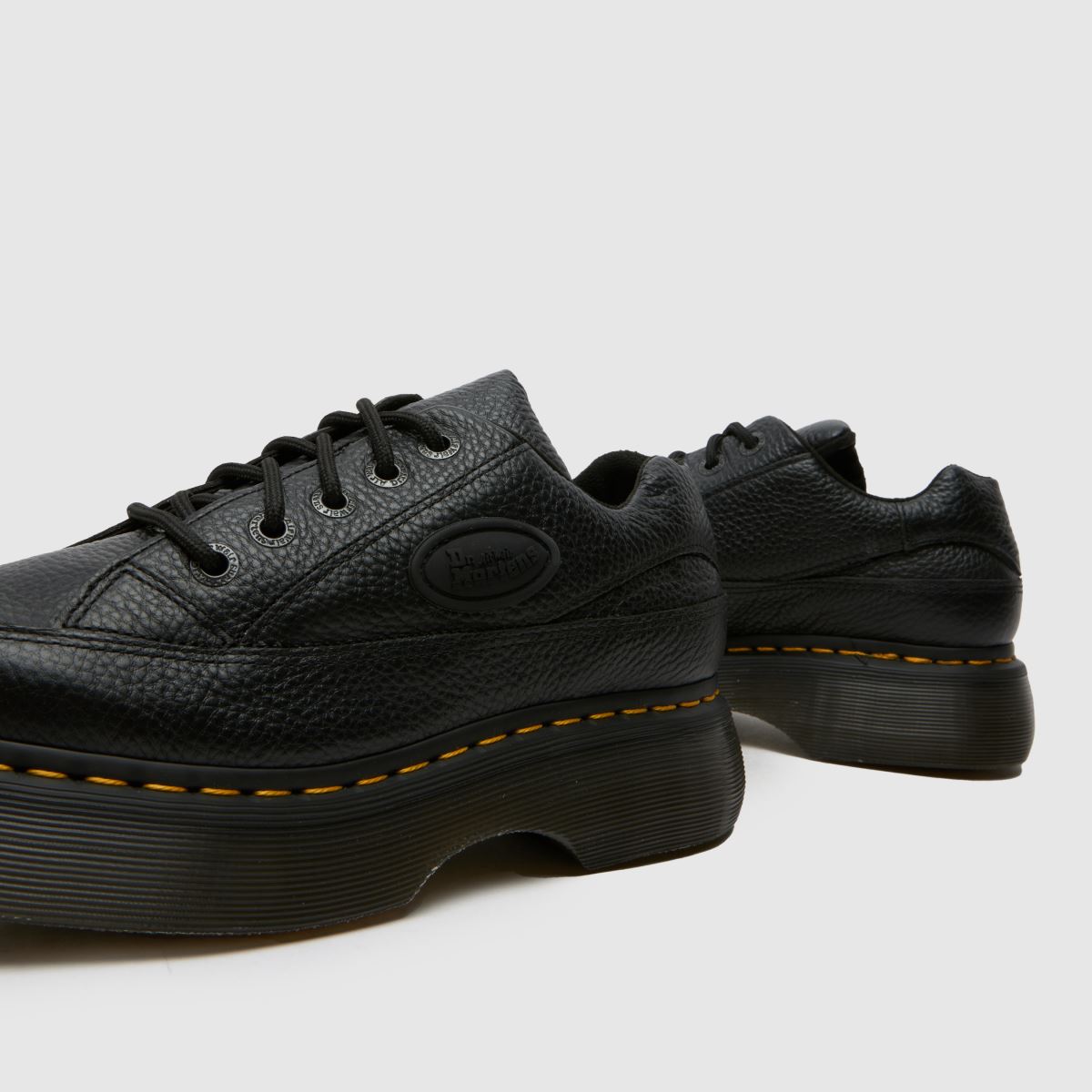 Dr Martens Buzz 8363 in Black Dr Martens Buzz 8363 7