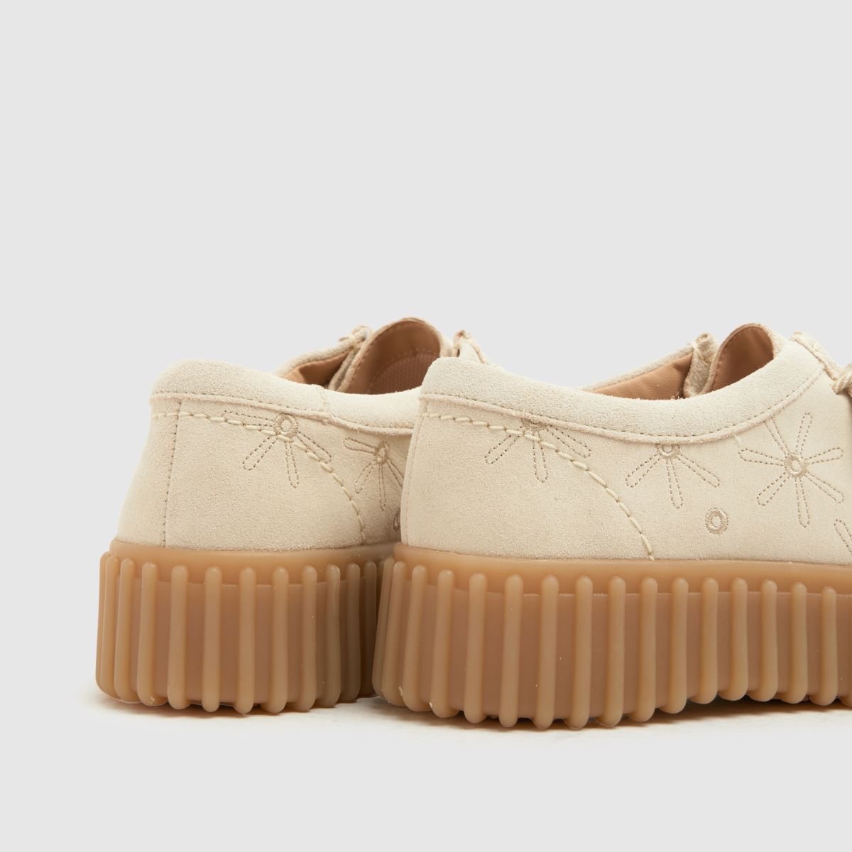 Clarks Torhill Bee in White Clarks Torhill Bee 7