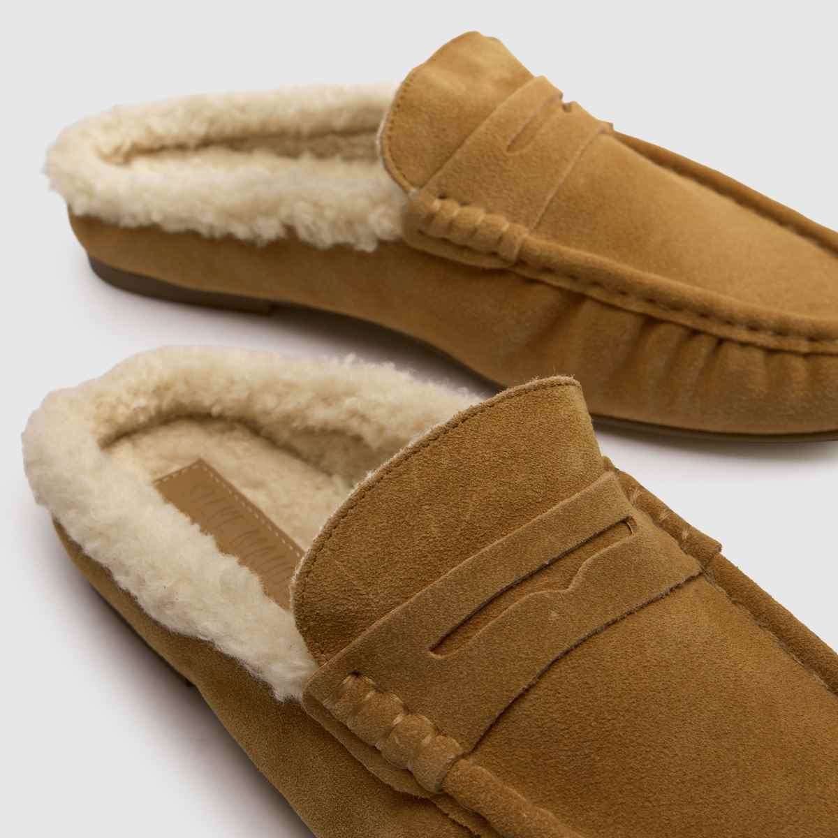 Steve Madden Rafe-F Mule in Tan Steve Madden Rafe-F Mule 4