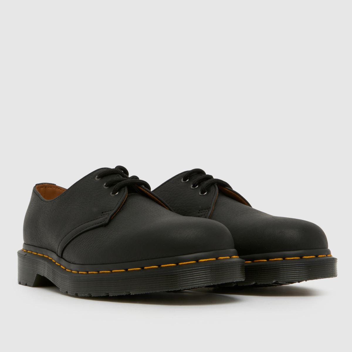 Dr Martens 1461 in Black Dr Martens 1461 3