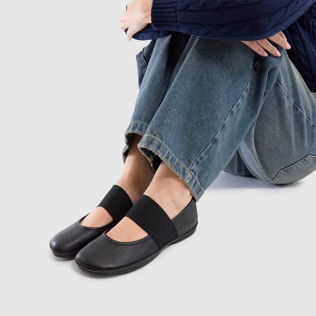CAMPER Right Ballerina in Black CAMPER Right Ballerina 8