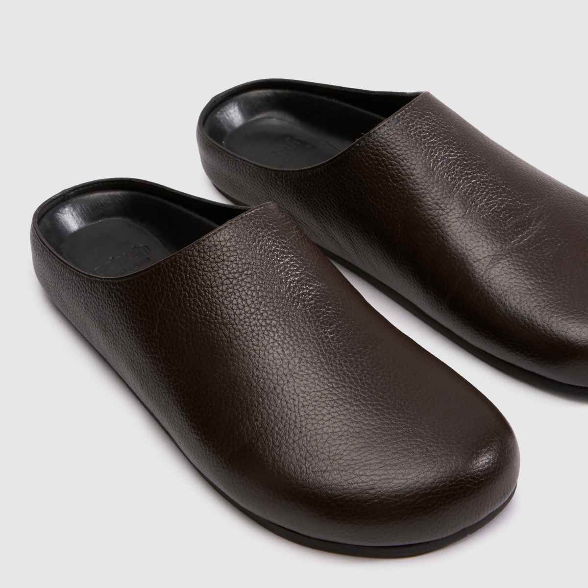 schuh Libra Leather Mule in Brown schuh Libra Leather Mule 4