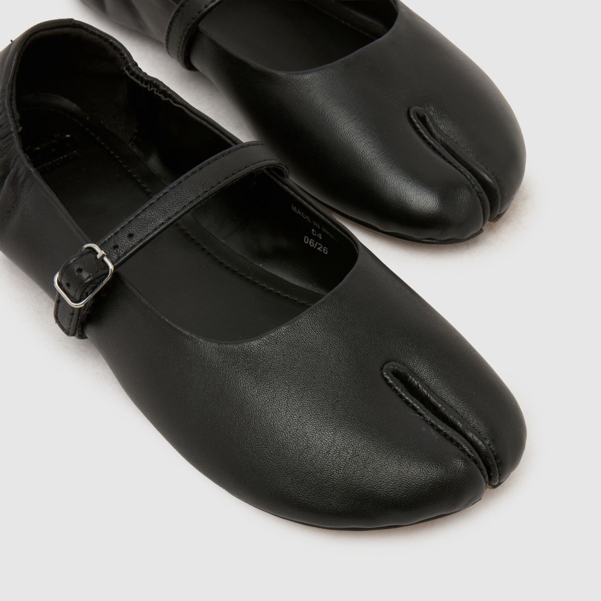 schuh Lusan Split Toe Leather Ballet in Black schuh Lusan Split Toe Leather Ballet 4