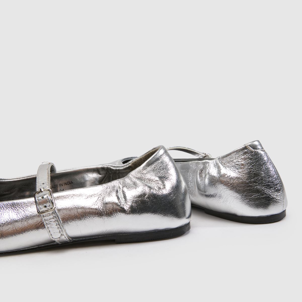schuh Lusan Split Toe Leather Ballet in Silver schuh Lusan Split Toe Leather Ballet 7