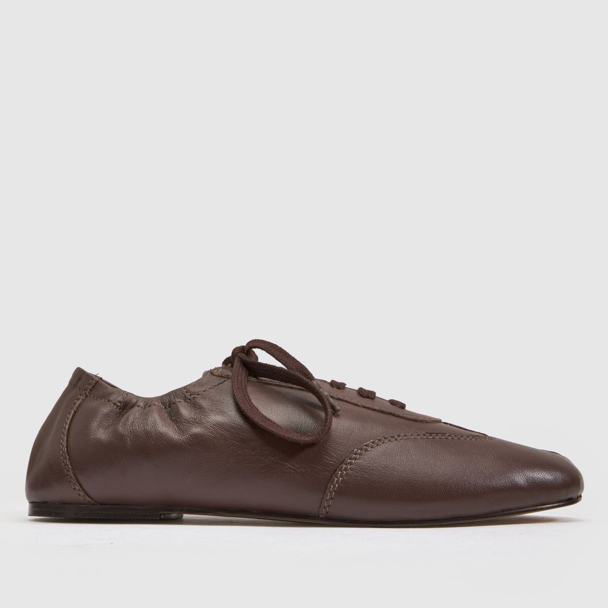 schuh Lavish Split Toe in Brown schuh Lavish Split Toe 3