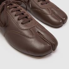 schuh Lavish Split Toe in Brown schuh Lavish Split Toe,4 of 4