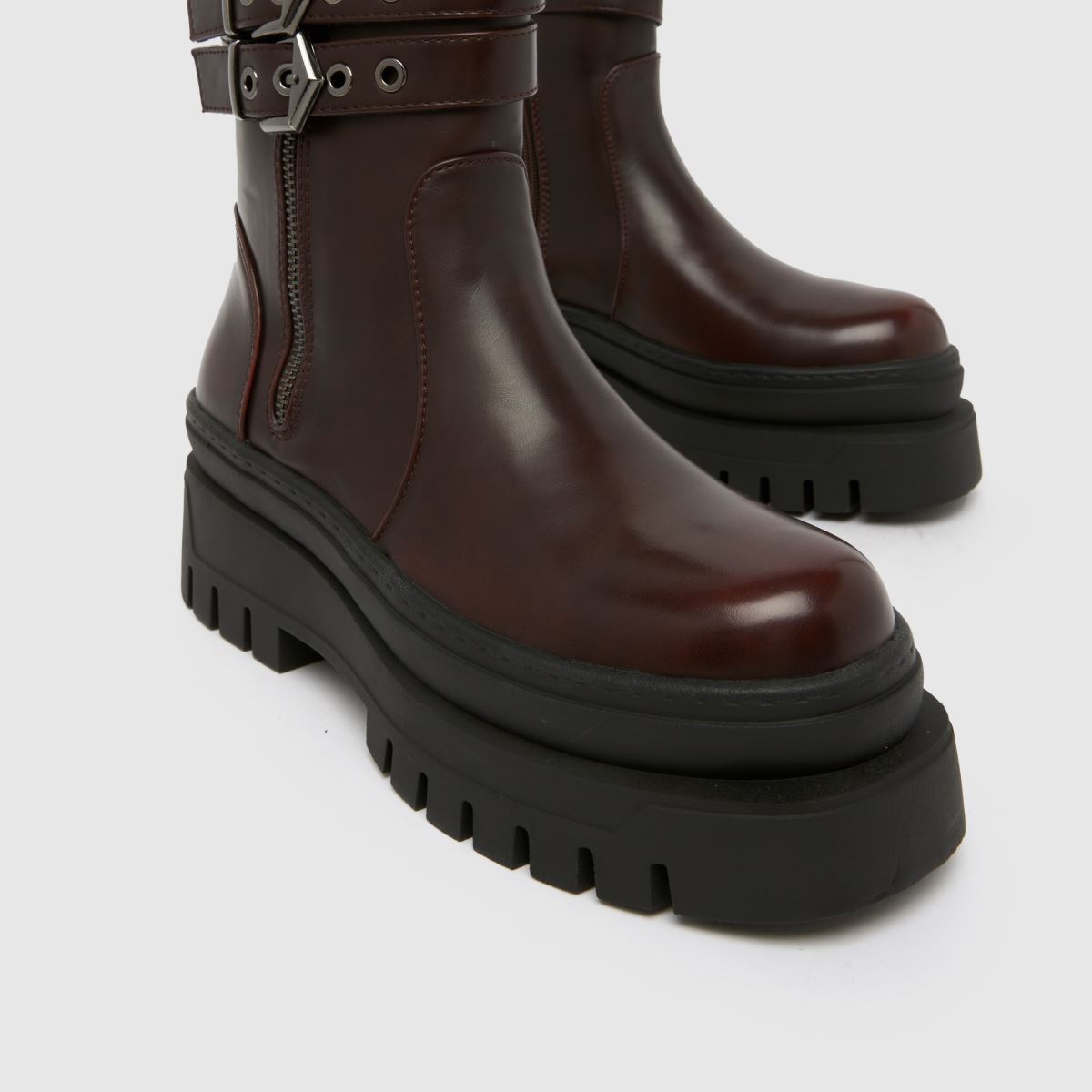 SIMMI Riyad Chunky Buckle in Burgundy SIMMI Riyad Chunky Buckle 4