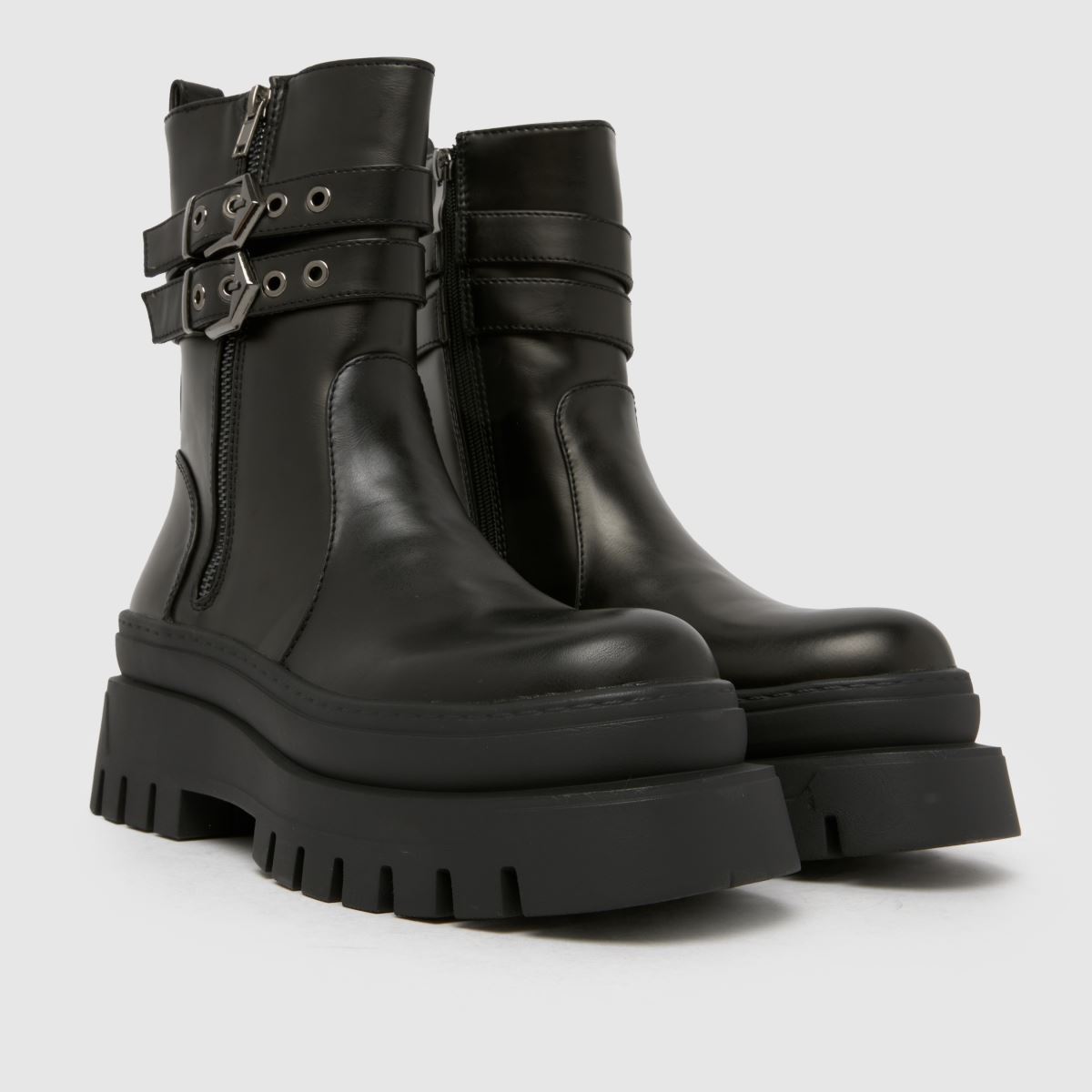 SIMMI Riyad Chunky Buckle in Black SIMMI Riyad Chunky Buckle 8