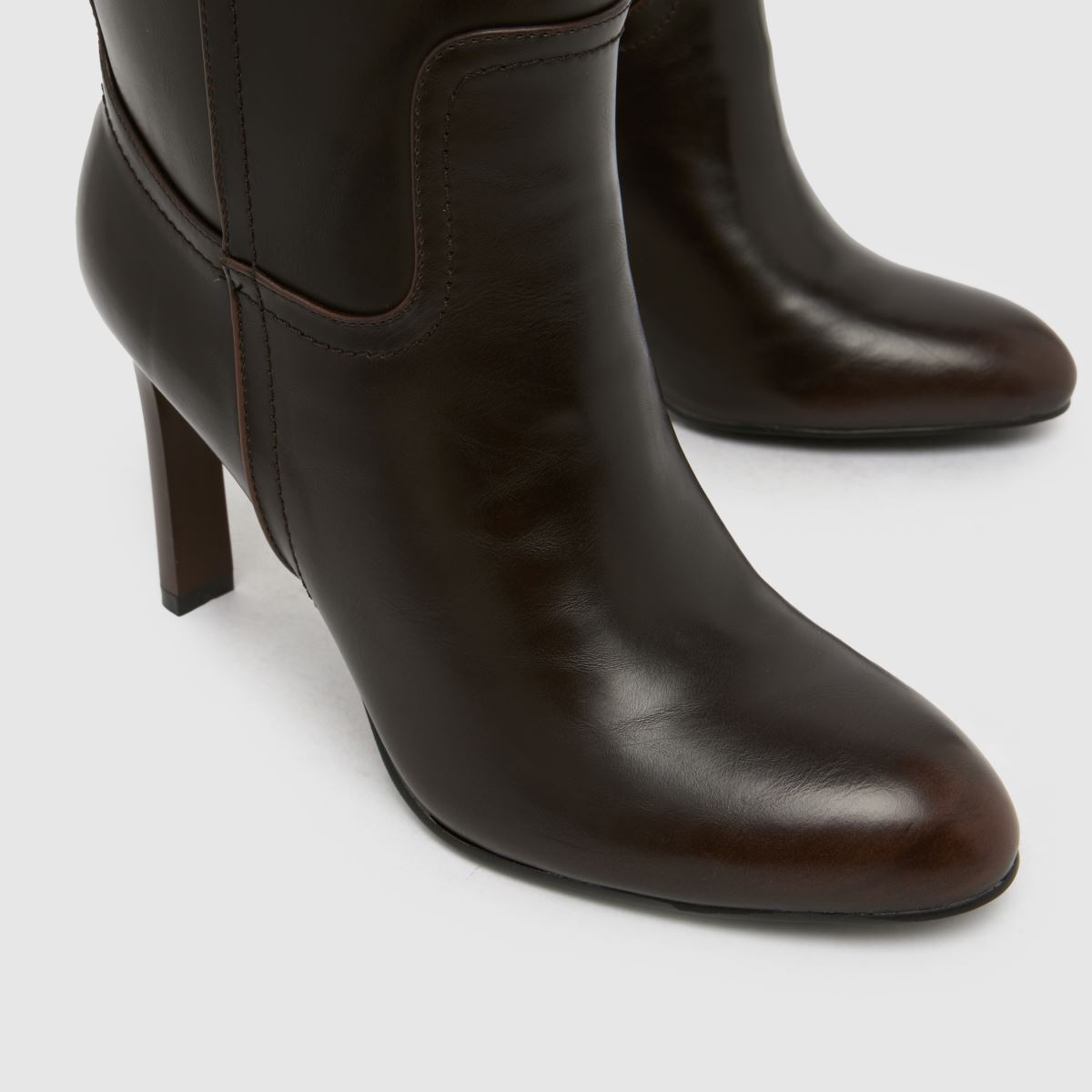 SIMMI Treudo Heeled in Dark Brown SIMMI Treudo Heeled 4