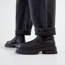 schuh Alicia Square Toe,2 of 4