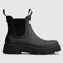 HUNTER BOOTS Elements Elastic Chelsea in Black HUNTER BOOTS Elements Elastic Chelsea,1 of 4