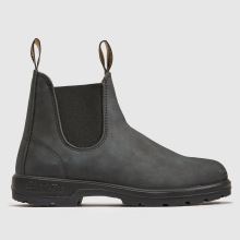BLUNDSTONE Classic Chelsea in Black BLUNDSTONE Classic Chelsea,1 of 4
