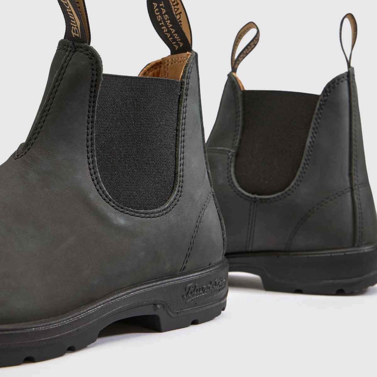 BLUNDSTONE Classic Chelsea in Black BLUNDSTONE Classic Chelsea 7