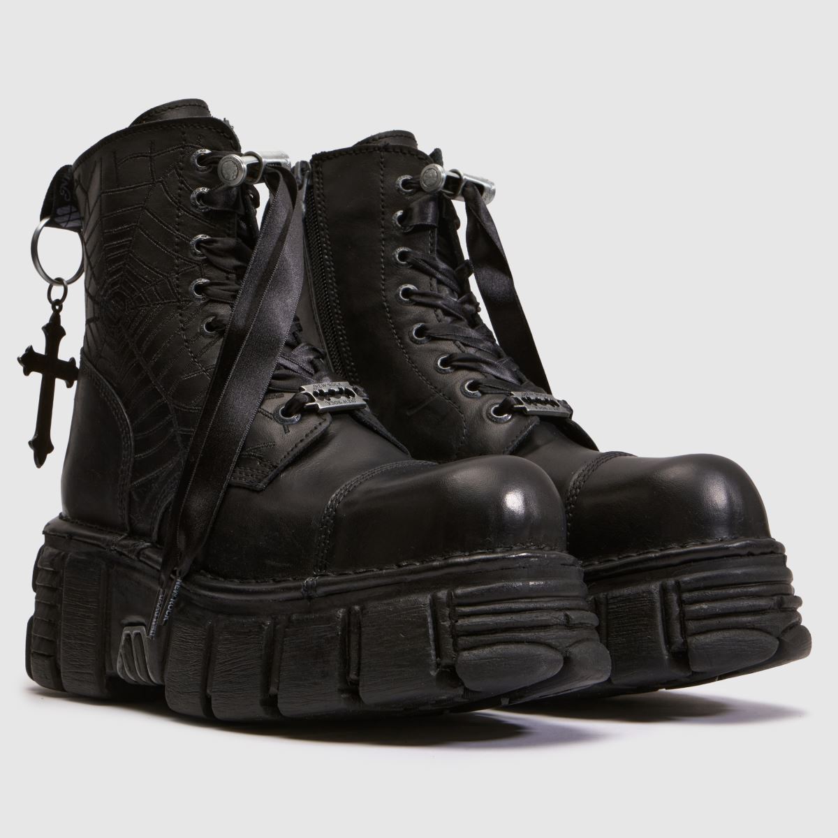 NEW ROCK Sabrina in Black NEW ROCK Sabrina 3