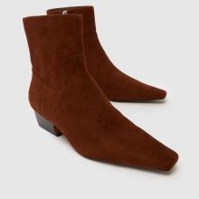 schuh Clarisse Western Heel in Tan schuh Clarisse Western Heel,3 of 4