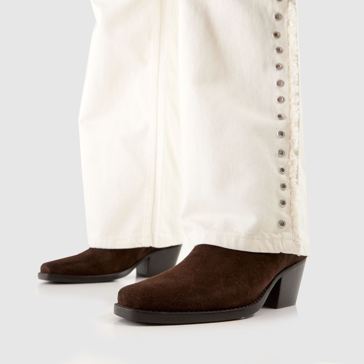 schuh Bess Suede Western in Brown schuh Bess Suede Western 8