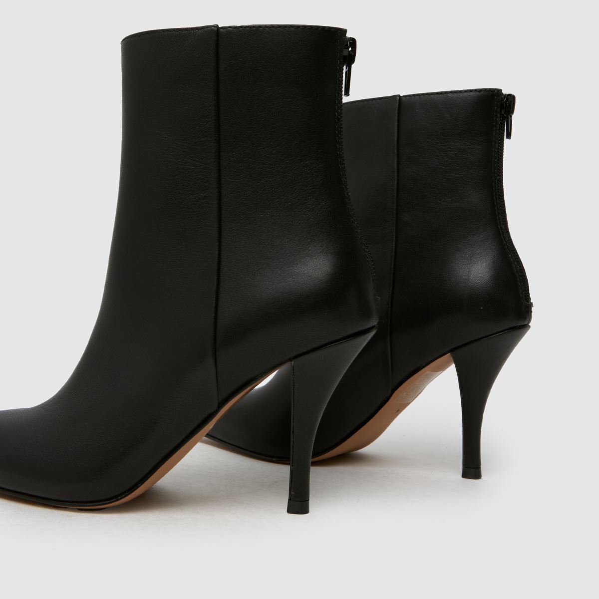schuh Betty Leather Heeled in Black schuh Betty Leather Heeled 7