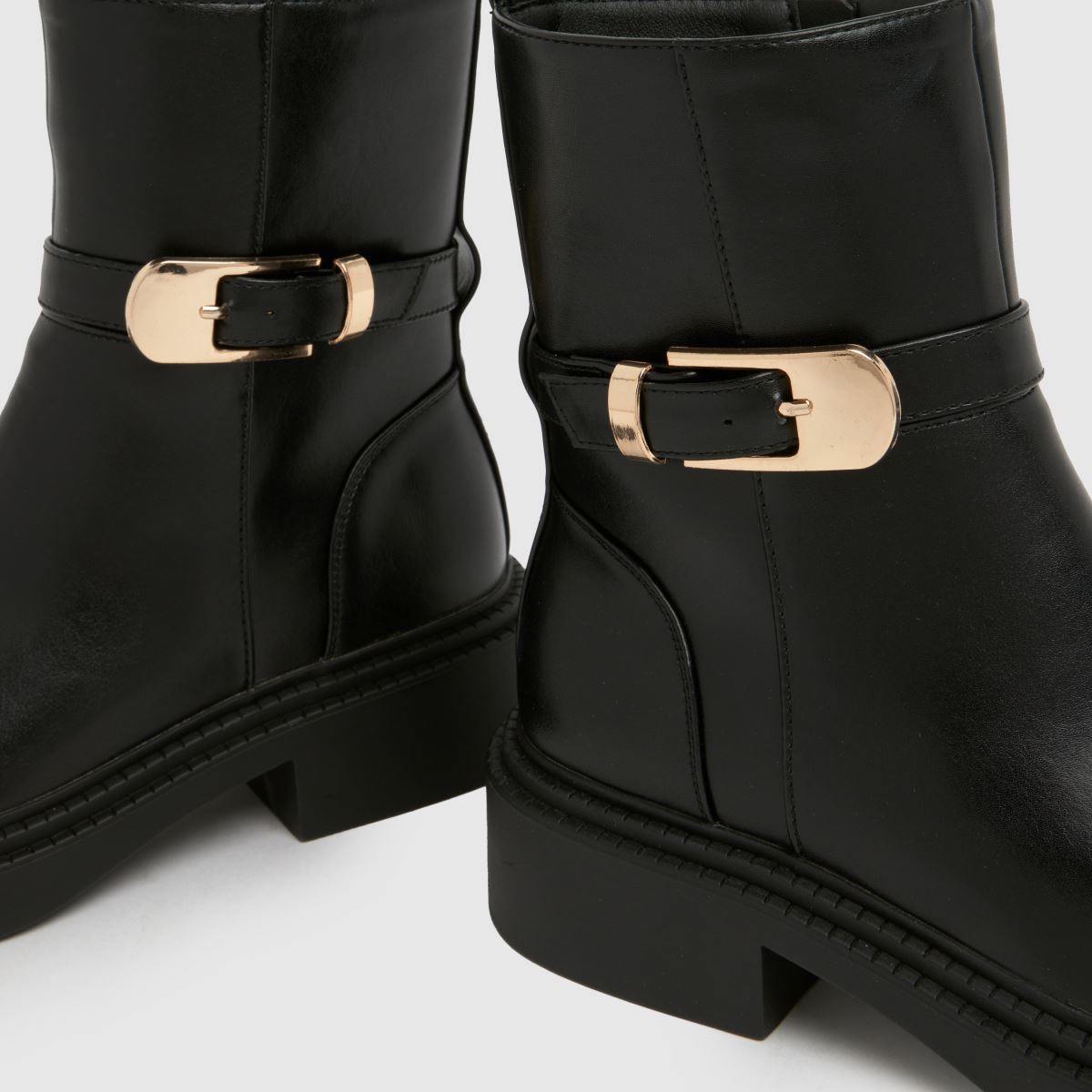schuh Courtney Buckle in Black schuh Courtney Buckle 4