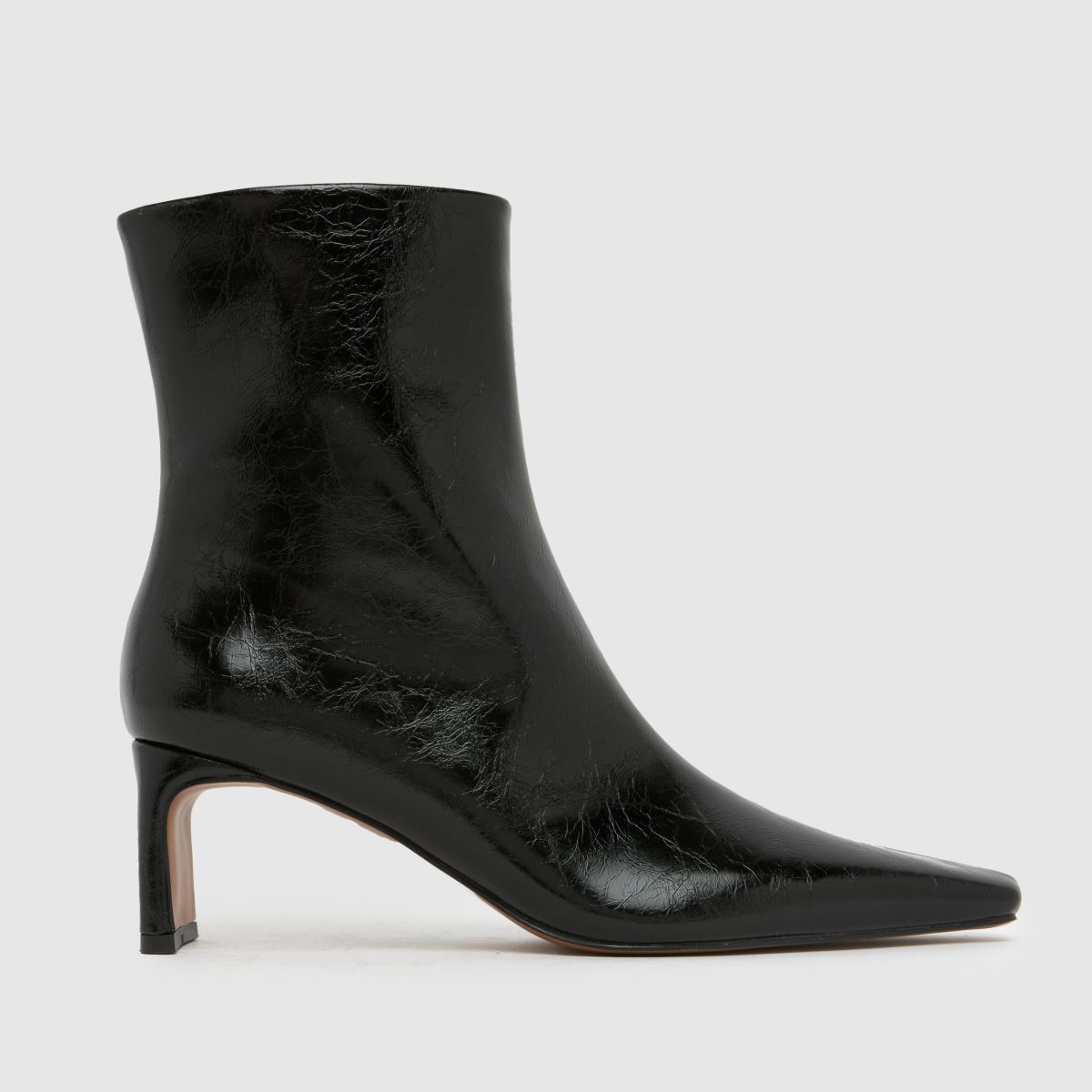 schuh Women’s Bethal Set Back Heel Boots in Black, Size: 6