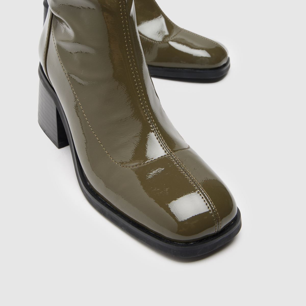 schuh Briony Block Heel in Khaki schuh Briony Block Heel 4